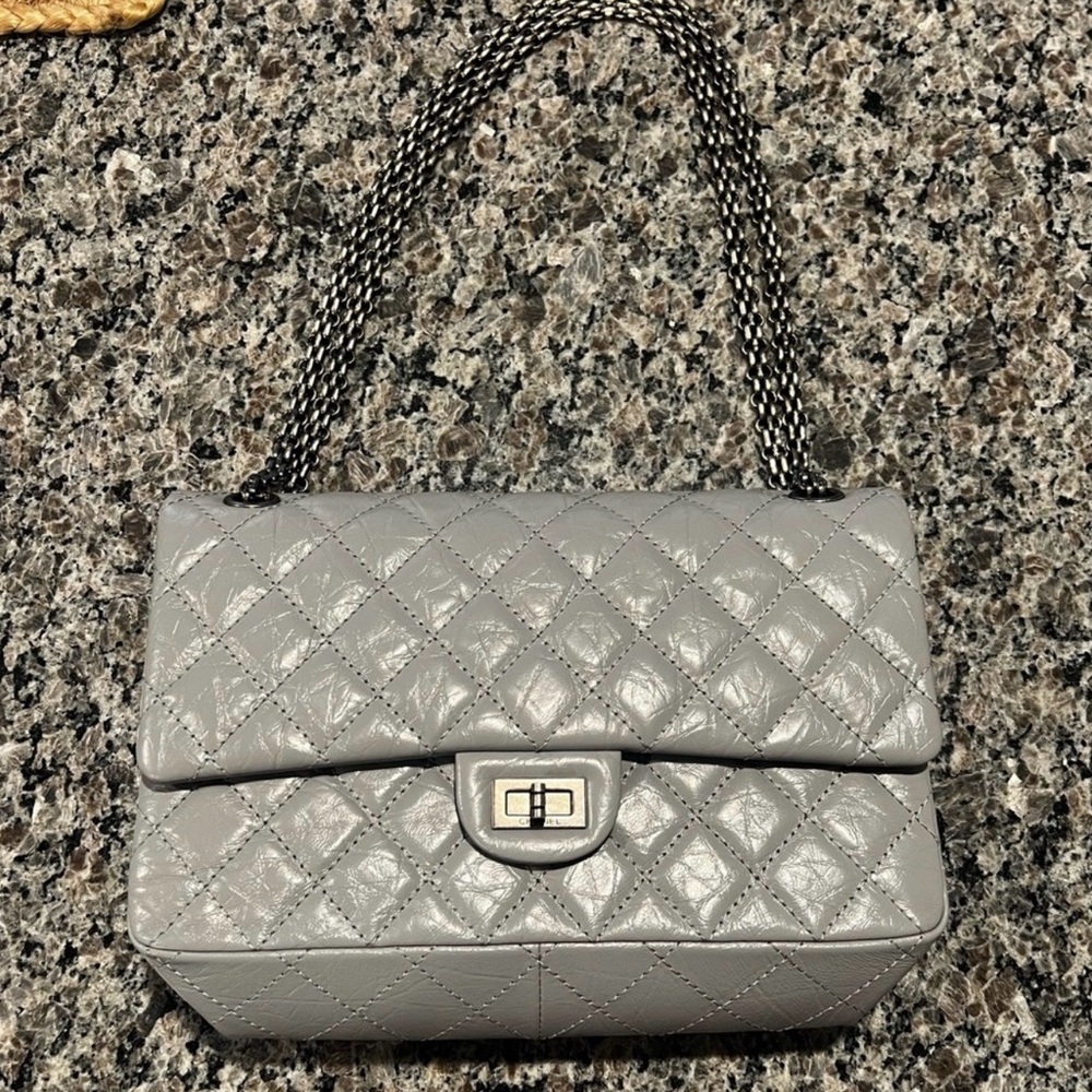 Medium Reissue Style